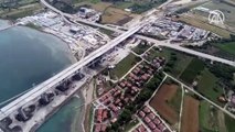 Çanakkale Boğazı köprü çalışmaları nedeniyle transit gemi geçişlerine tek yönlü kapatıldı