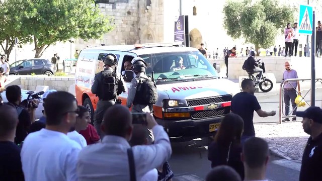 KUDÜS - İsrail güçleri Şeyh Cerrah Mahallesi'nde yaşananları duyuran Filistinli aktivisti gözaltına aldı