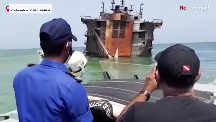 شاهد: الغواصون في سريلانكا يتحققون من تسرب للنفط من سفينة تغرق في عرض الساحل