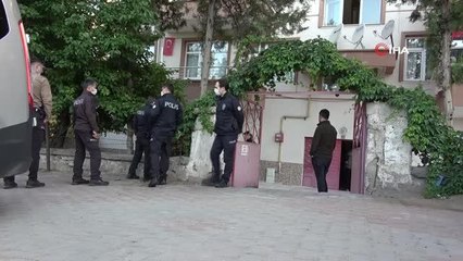 Son dakika... Eşini boğazından bıçaklayarak öldüren adam tutuklandı