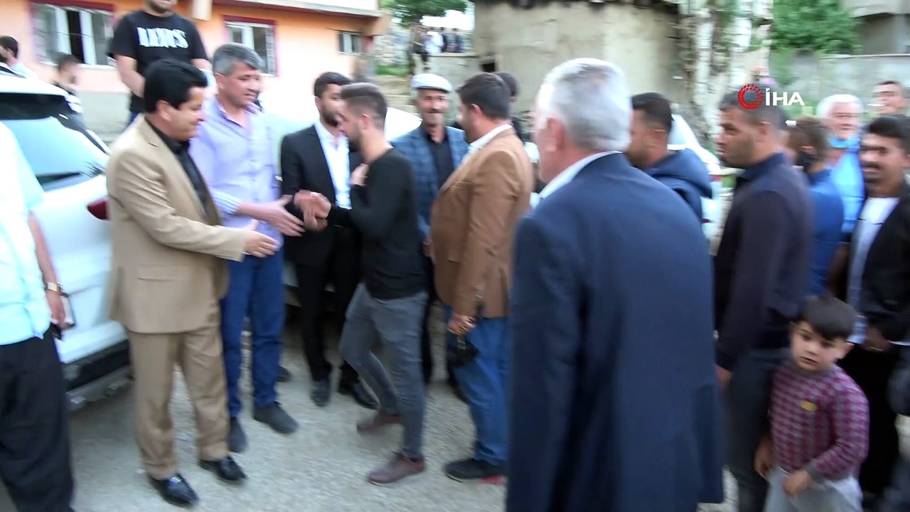 Yüksekova’da 2 mahalle ile bir köy yeni muhtarlarını seçti