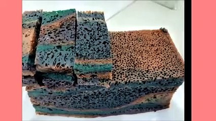 Kek Sarang Semut Berlapis Perisa Pandan