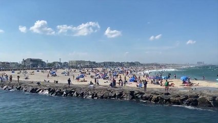 People try to beat the heat as temperatures soar in the Northeast