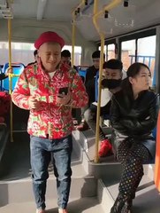 WOMEN KICKED HIM OUT FOR MAKING NOISE IN PUBLIC TRANSPORT