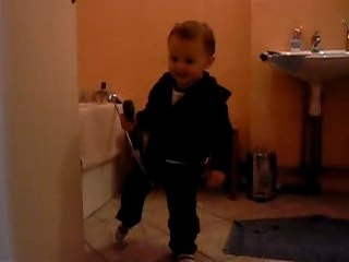 Je dis " BONSOIR " avec mon micro !