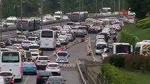 İstanbul’da kısıtlama sonrası ilk iş gününde trafik yoğunluğu