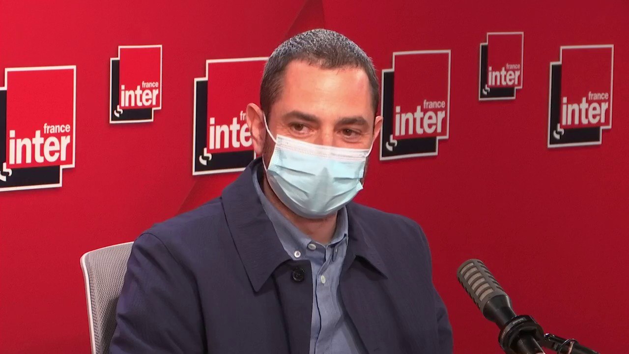 "Chaque année quand j'entends le lauréat, je me dis : faut que je candidate pour faire partie du jury. Finalement, ça s'est fait autrement " (Hugo Lindenberg, lauréat du 47ème prix du livre Inter )