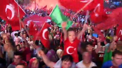 Erhan Güleryüz'den 'Milet Marşı'