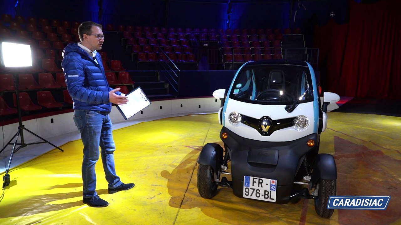 Les 2 voitures sans permis électriques du salon Caradisiac Electrique/hybride 2021: quel modèle choisir ?