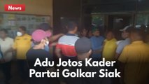 KETUA GOLKAR RIAU ORANG PALING TIDAK KOMIT SEDUNIA !! KADER GOLKAR SIAK ADU JOTOS !!!