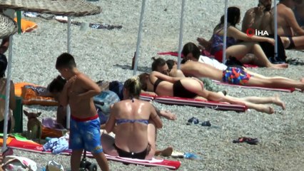 Bodrum sahillerinde adım atacak yer kalmadı