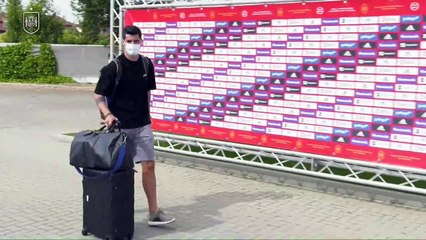 El coronavirus golpea a Busquets y a la selección