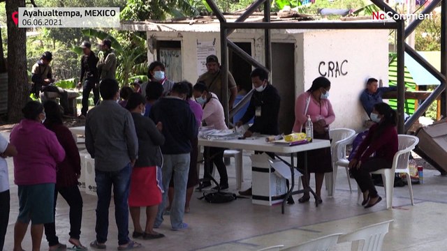 Mexicans vote in violence-stricken Guerrero state