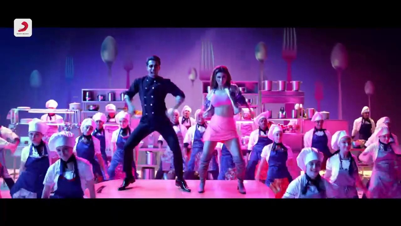 The Naari Naari Song - Made In China - Rajkummar   Mouni - Vishal Dadlani