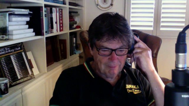 Radio Laureate Mike Read on The Andrew Eborn Show - - Jacquie Lawson's Cards
