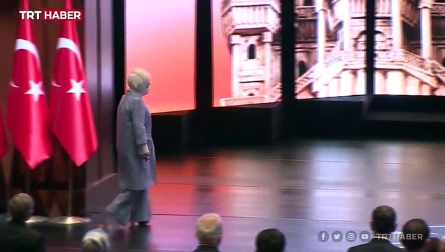 İyilik ve merhametin En'lerine 'Vakıf İnsan Ödülleri' verildi