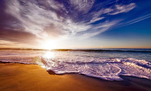 Dreaming in 432Hz | dreamy | bedtime music | lullaby | calming | peaceful music | relaxing music | sleep music | meditation music | motivational music | inspiring music | dream | calm mood | dreaming | sleep and rest |cinematic music|love by Rest In Peace