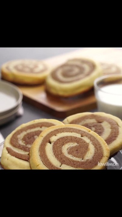 Spiral Chocolate Polvorones