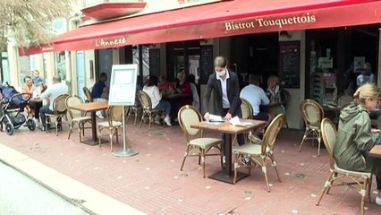 Die Freiheit lockt: Spanier registrieren sich schon für Covid-Pass