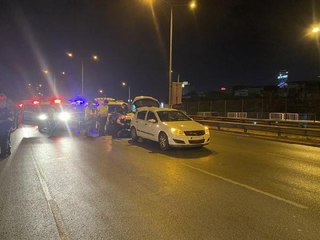 HIRSIZLIK ŞÜPHELİLERİ KOVALAMACAYLA YAKALANDI; ÇALDIKLARI TELEVİZYONU YERE ATTILAR