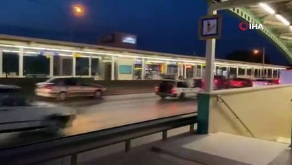 Kısıtlamaya rağmen... Bursa'da akıl almaz görüntüler