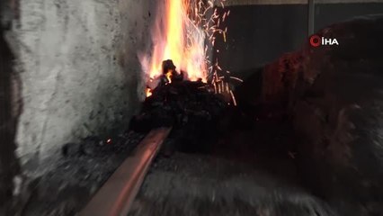 Binlerce yıllık teknikle yapılan bıçak ve kılıçlara büyük ilgi