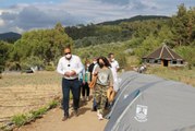 Şarkıcı Sertab Erener, Bodrum'da Gençlik Tarım Kampının düzenleneceği alanı gezdi