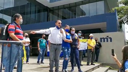 Pagos menores al salario mínimo tienen a Albino Vargas y ANEP en huelga