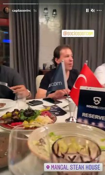 Galler maçı öncesi TFF imkanları ile verilen ''alevli'' yemek tepki çekti