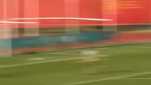 Morata ensaya disparos a portería en el día después del empate contra Suecia