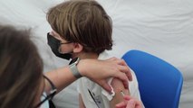 프랑스, 12살 이상 청소년 코로나19 백신 접종 시작 / YTN