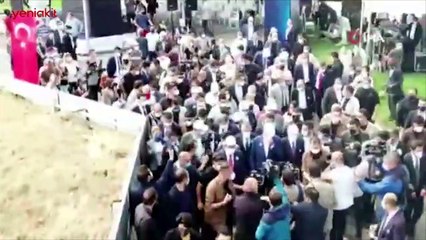 Caddebostan Sahili'ndeki müsilaj temizliği başladı