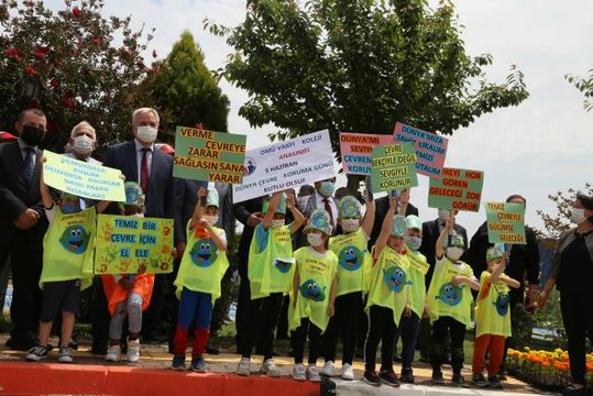 Ondokuz Mayıs Üniversitesinde Doğaya saygı yürüyüşü düzenlendi