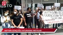 Ziraat Bankası önünde öğrencilerden eylem: 'AKP'nin gençliğe faturası'nı yırttılar
