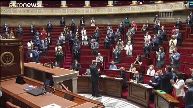 Франция: пощечина президенту Макрону