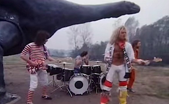 Van Halen - So This Is Love previously unreleased video - Italien TV 01 Jan 1982