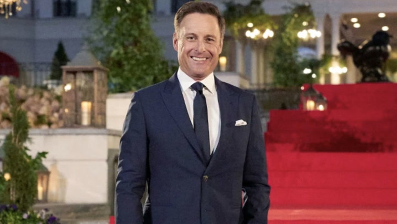 Chris Harrison Exits 'The Bachelor' After 19 Years | THR News