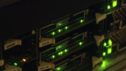 الإنترنت تتعطّل لساعات وتشل كبريات المواقع والمؤسسات بالعالم