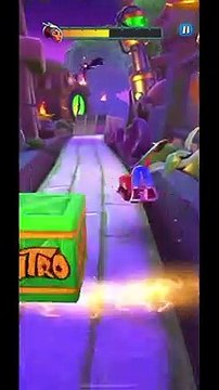 Inferno N. Tropy (Female) Boss Fight Gameplay - Crash Bandicoot: On The Run!