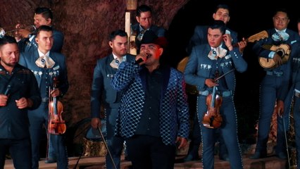 Chuy Lizárraga y Su Banda Tierra Sinaloense - No Pienso Regresar