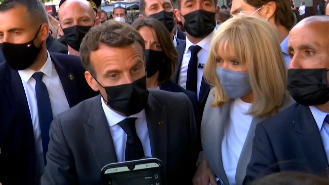 Macron giflé : «Quand la bêtise s'allie à la violence, elle est inacceptable», réagit le président
