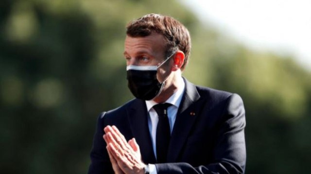 Man slaps French President Emmanuel Macron in the face