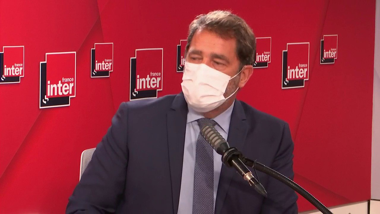 "J'ai un double sentiment sur (...) le fait que cette gifle est adressée à la fonction et touche la nation toute entière, (...) et celui de ne pas surdimensionner l'incident" (Christophe Castaner)