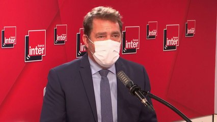Propos de Jean-Luc Mélenchon : "Laisser penser que tout cela serait organisé par une main puissante politique est moche" (Christophe Castaner)