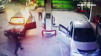 Çalıştırdığı otomobil alev topuna döndü! O anlar kamerada...