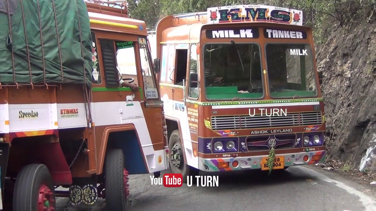 Fight Between 2 Truck Drivers On Mid Road  Dangerous hill ghat Hairpin bend