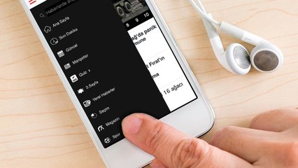 ESENYURT'TA RÖGARLARDAN MAVİ SU FIŞKIRDI