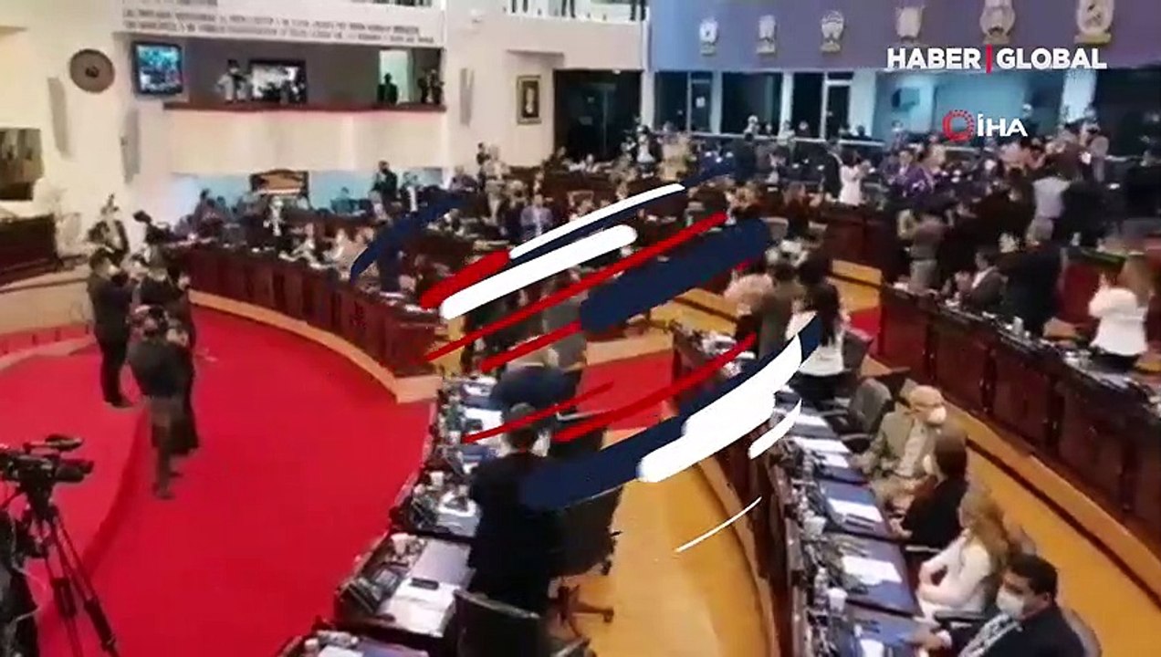 El Salvador, Bitcoin'i yasal ödeme aracı kabul eden ilk ülke oldu