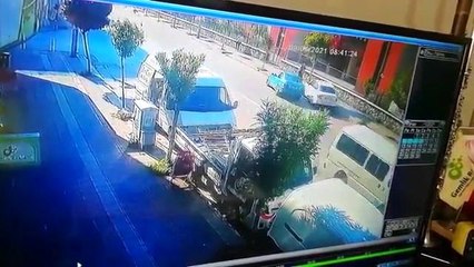 Bursa'da ölümden kıl payı kurtuldu, o anlar kameraya böyle yansıdı