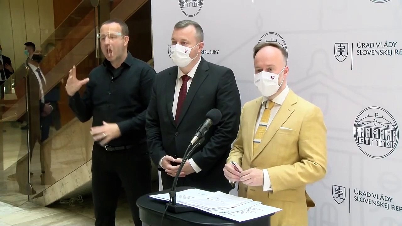ZÁZNAM: Brífing ministra práce, sociálnych vecí a rodiny M. Krajniaka